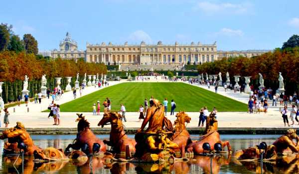 Великолепный Версаль и вечные лозунги